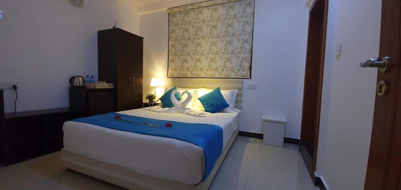 Huvan Beach Hotel At Hulhumalé Exteriér fotografie