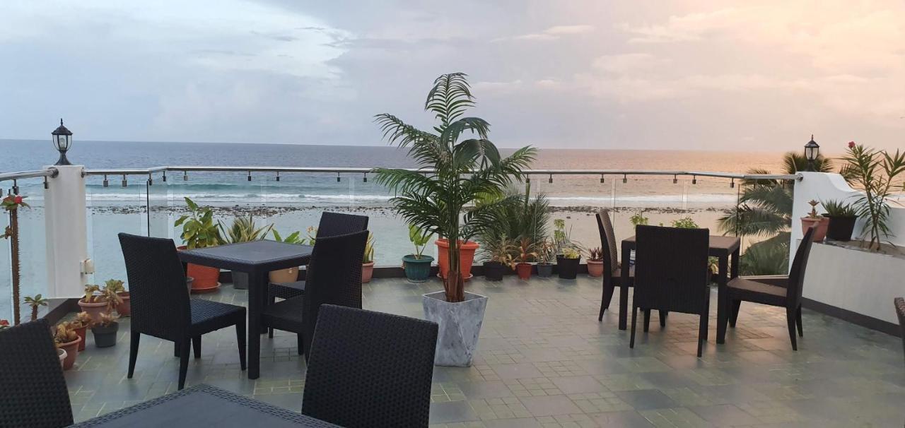 Huvan Beach Hotel At Hulhumalé Exteriér fotografie